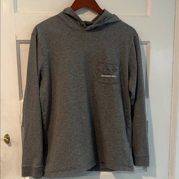 Vineyard Vines Other - Vineyard Vines Gray Short Sleeve Tee